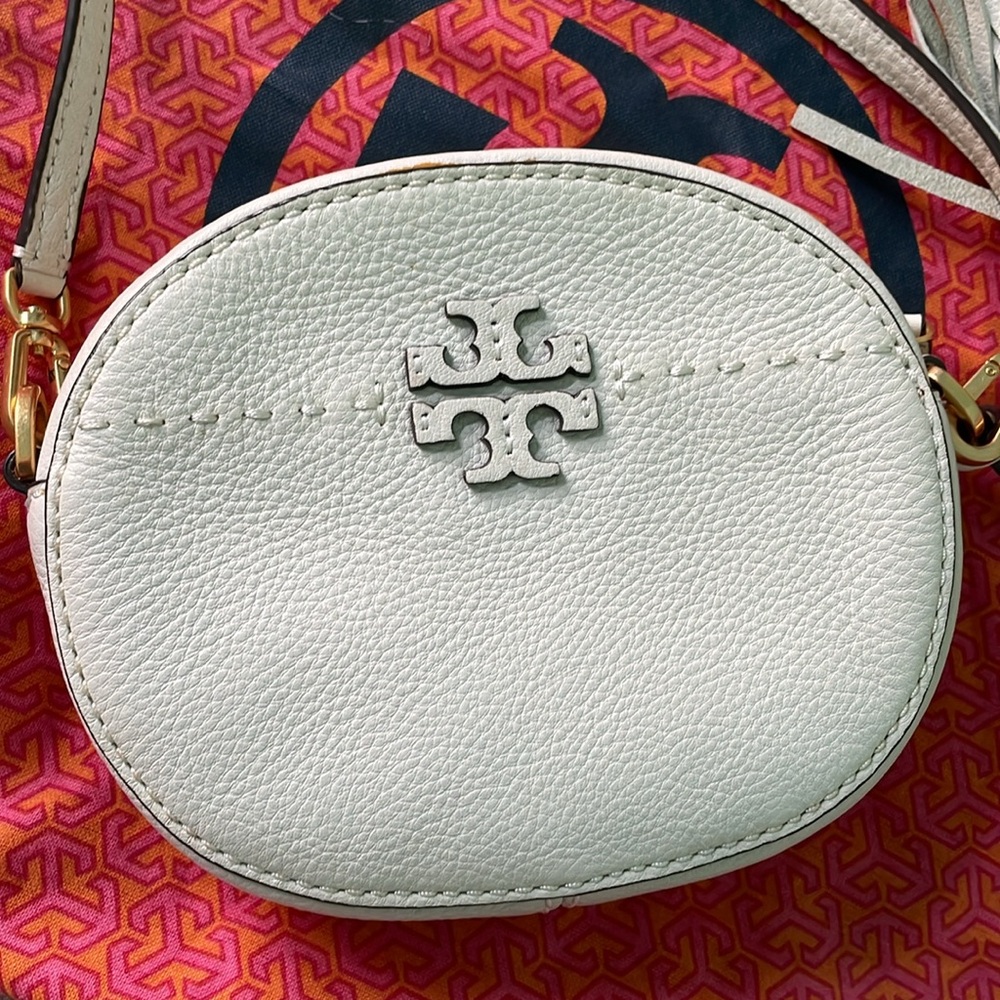 Tory Burch McGraw Crossbody Purse - Picture 2 of 11